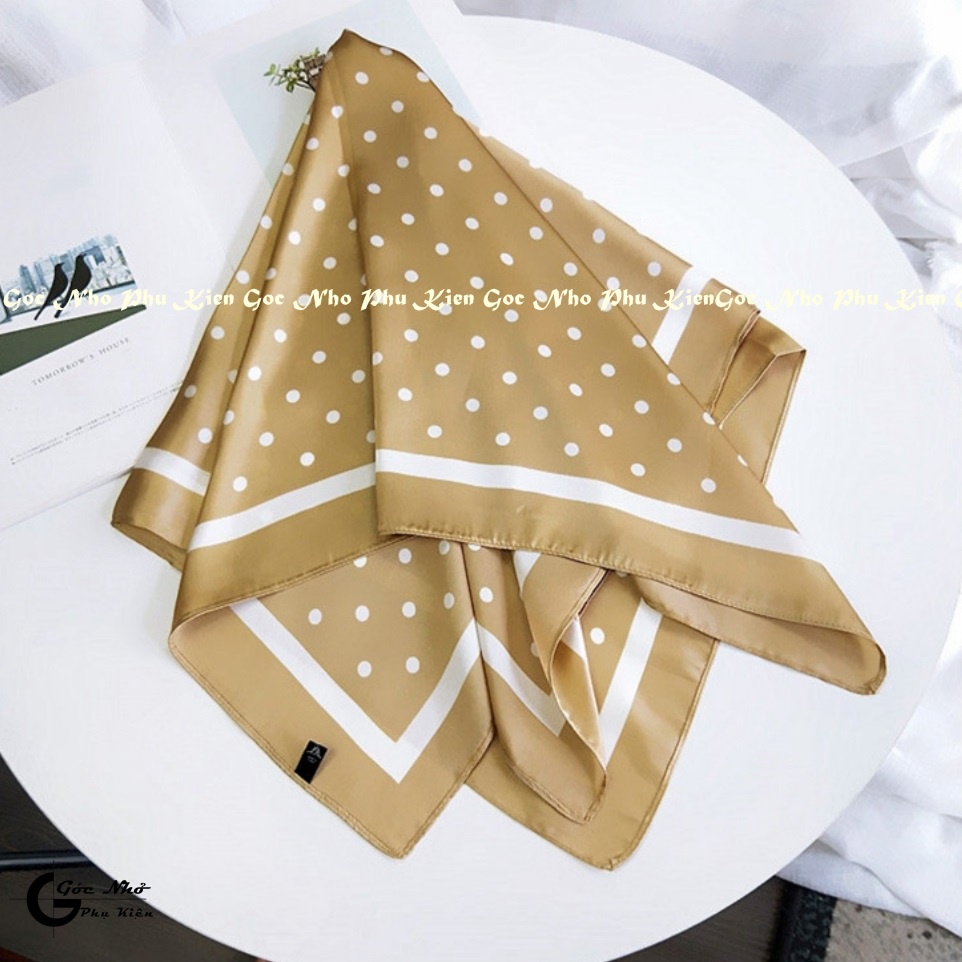 Khăn turban chấm bi 70*70cm kẻ viền